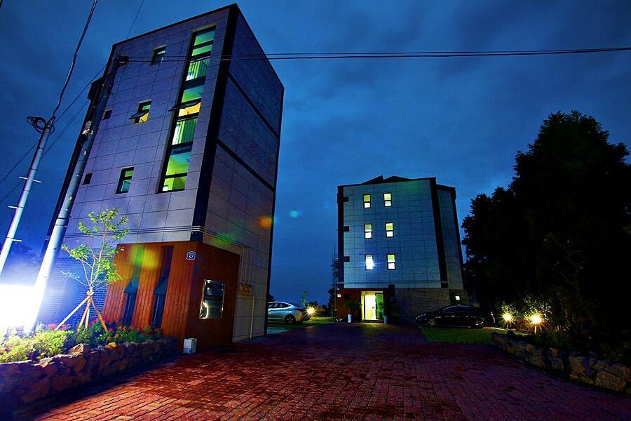 Jeju Inhouse Pension Seogwipo Exterior foto