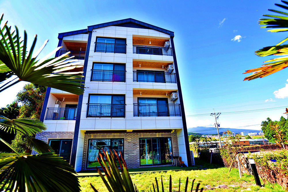 Jeju Inhouse Pension Seogwipo Exterior foto