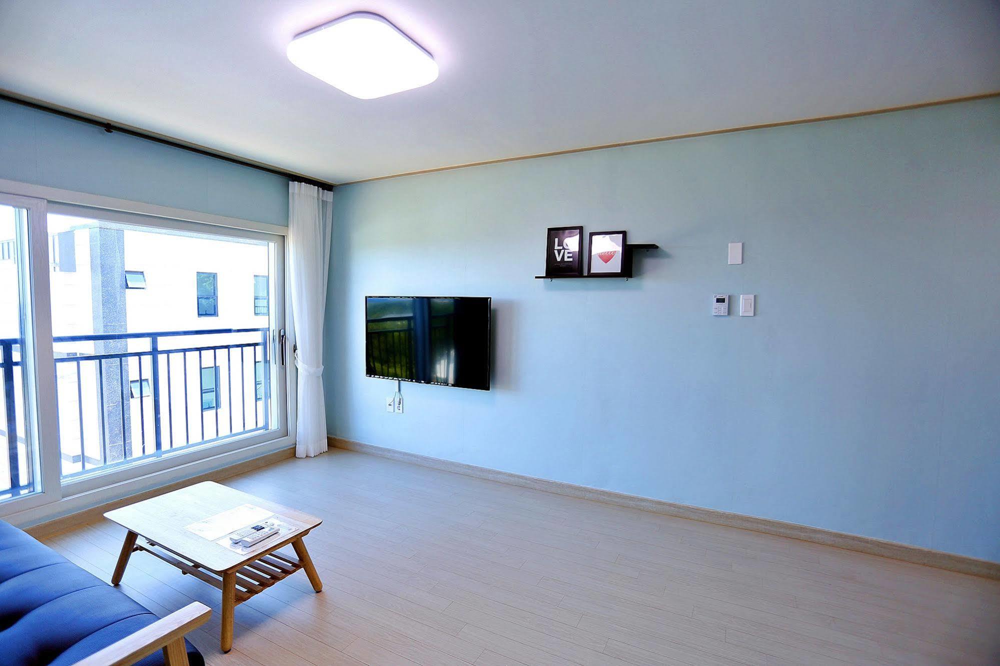 Jeju Inhouse Pension Seogwipo Exterior foto