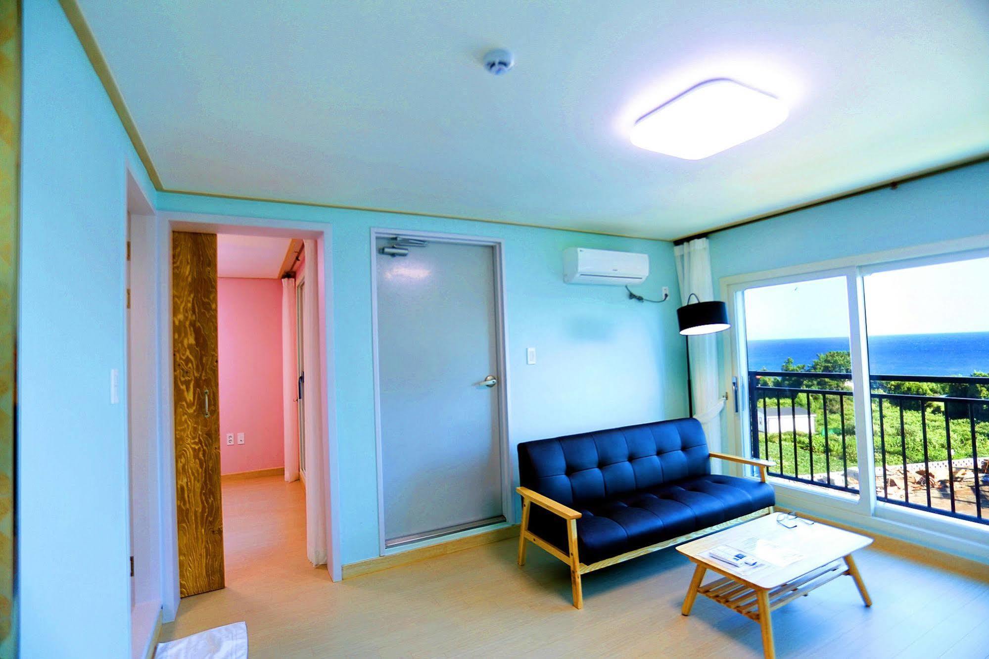 Jeju Inhouse Pension Seogwipo Exterior foto